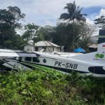 Pesawat Smart Air tergelincir