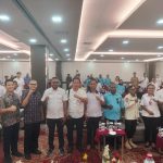 Staf Ahli Bupati, Septinus Timang bersama kepala-kepala OPD dan peserta sosialisasi Siberi dan layanan dara base di sela-sela kegiatan