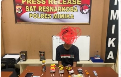 Pelaku kepemilikan narkotika bersama barang bukti