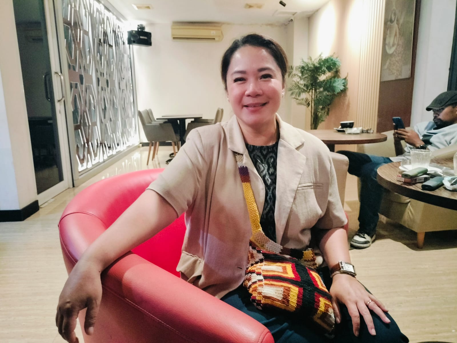Anggota Komisi II DPR Papua Tengah, Nancy Raweyai